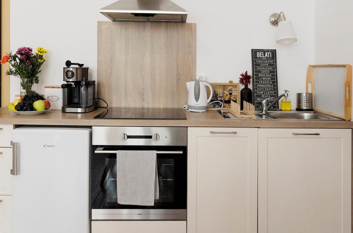 Diamond Residence In Old Town With Free Parking Bratislava Ngoại thất bức ảnh