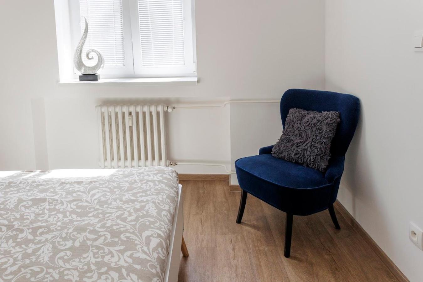 Diamond Residence In Old Town With Free Parking Bratislava Ngoại thất bức ảnh