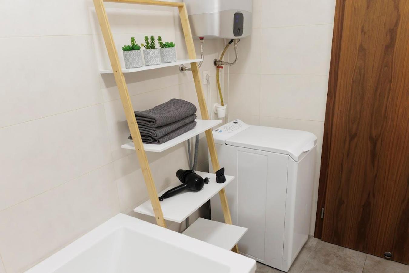 Diamond Residence In Old Town With Free Parking Bratislava Ngoại thất bức ảnh